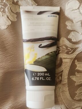 NWT sealed KORRES Body Smoothing Milk Mediterranean Vanilla Blossom Butter